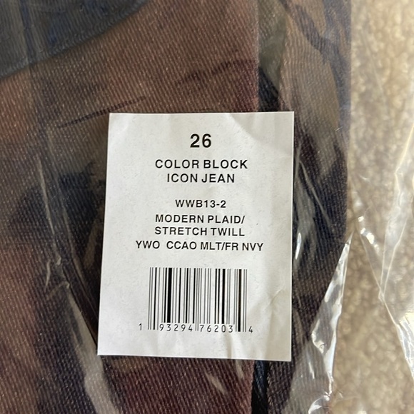 0305 - WEWOREWHAT Color Block Icon Jeans size 26 - Picture 6 of 8